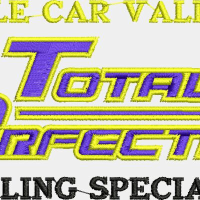 A110325 Mobile Car Valeting on Red Garment  new Thumbnail